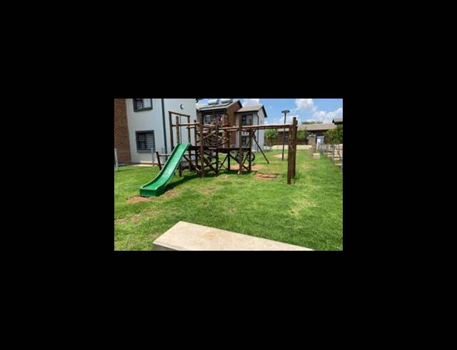 2 BEDROOM PROPERTY TO RENT IN WILLOW PARK MANOR